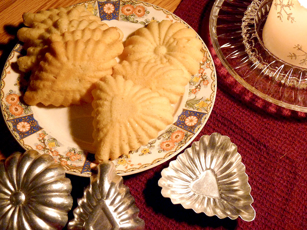 Sandbakelse (Sand Tarts) ⋆ Norwegian, Swedish molded cookies