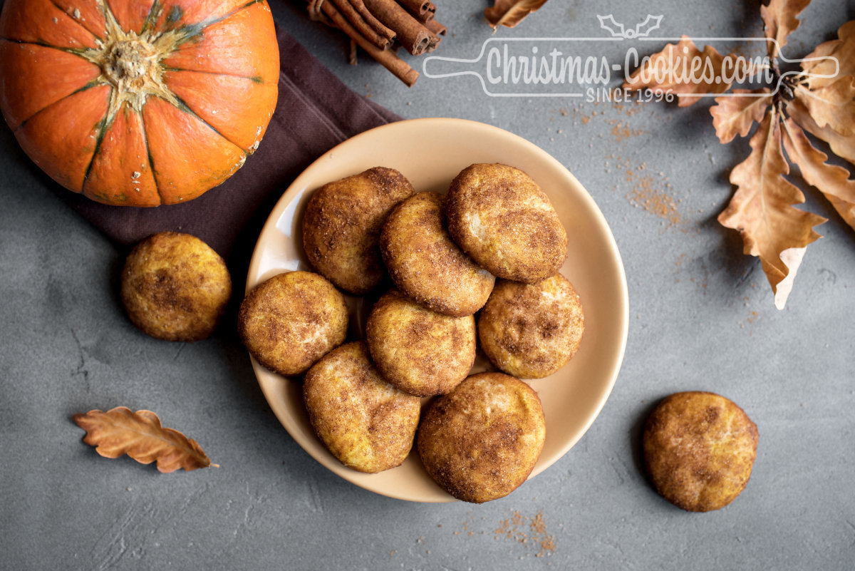 Pumpkin Spice Snickerdoodles ⋆ Hand-Shaped Cookies
